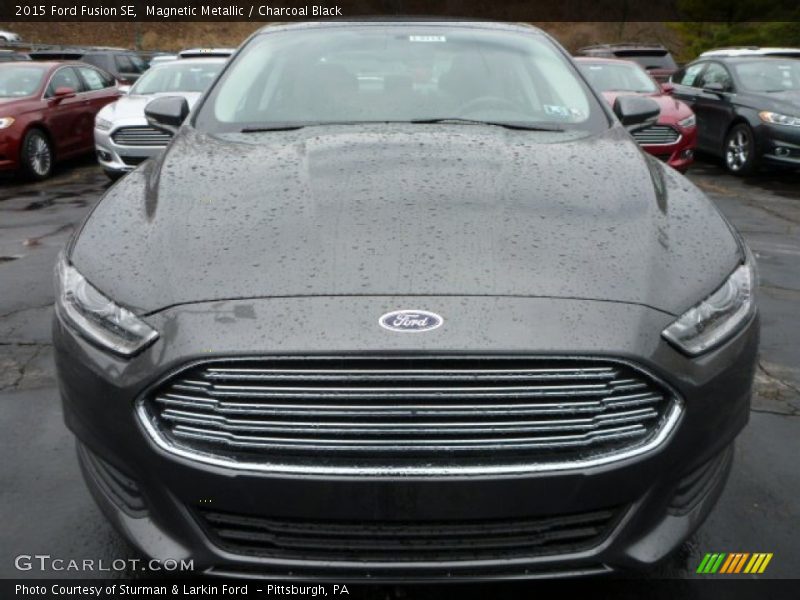 Magnetic Metallic / Charcoal Black 2015 Ford Fusion SE
