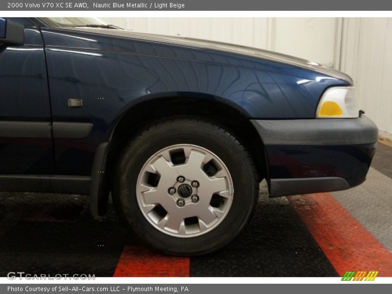 Nautic Blue Metallic / Light Beige 2000 Volvo V70 XC SE AWD