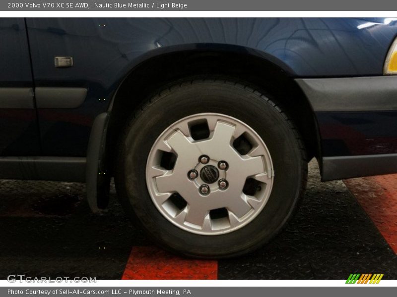 Nautic Blue Metallic / Light Beige 2000 Volvo V70 XC SE AWD