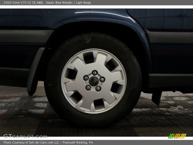 Nautic Blue Metallic / Light Beige 2000 Volvo V70 XC SE AWD