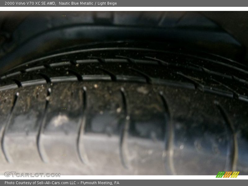 Nautic Blue Metallic / Light Beige 2000 Volvo V70 XC SE AWD
