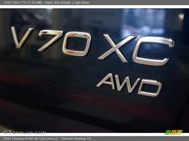 Nautic Blue Metallic / Light Beige 2000 Volvo V70 XC SE AWD