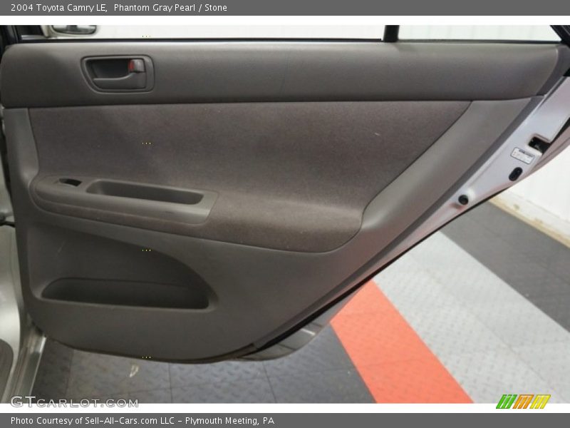 Phantom Gray Pearl / Stone 2004 Toyota Camry LE