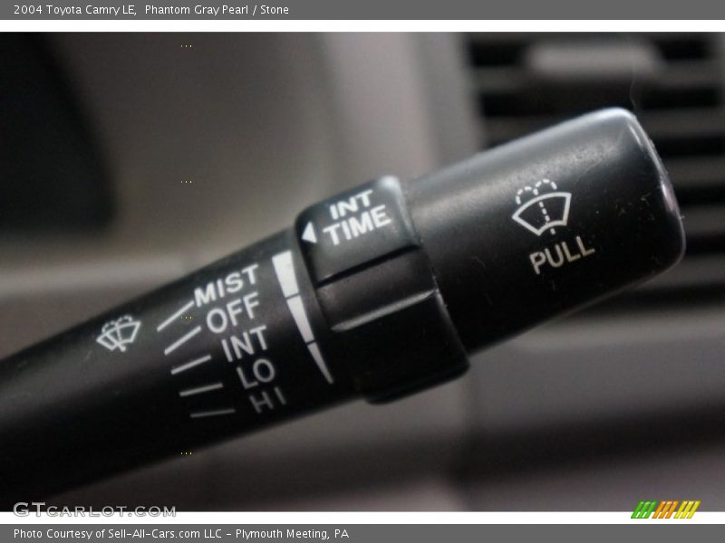 Phantom Gray Pearl / Stone 2004 Toyota Camry LE