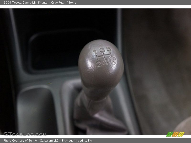 Phantom Gray Pearl / Stone 2004 Toyota Camry LE