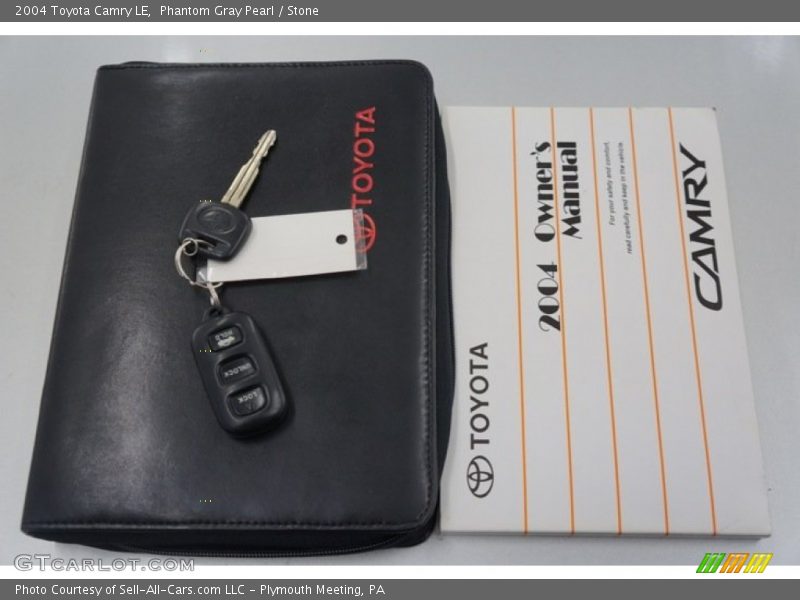 Phantom Gray Pearl / Stone 2004 Toyota Camry LE