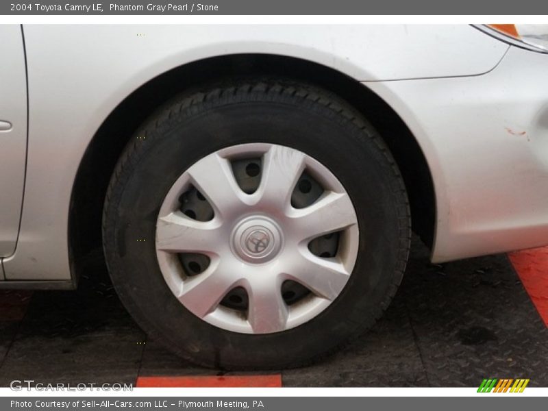 Phantom Gray Pearl / Stone 2004 Toyota Camry LE