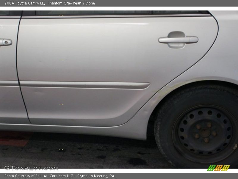 Phantom Gray Pearl / Stone 2004 Toyota Camry LE