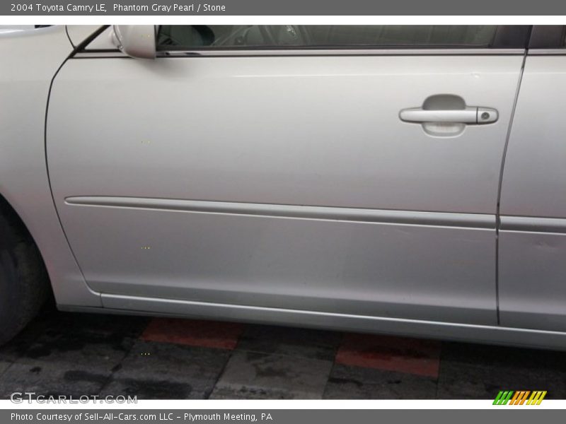 Phantom Gray Pearl / Stone 2004 Toyota Camry LE