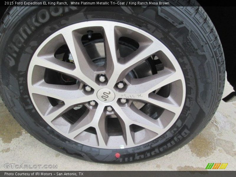 White Platinum Metallic Tri-Coat / King Ranch Mesa Brown 2015 Ford Expedition EL King Ranch