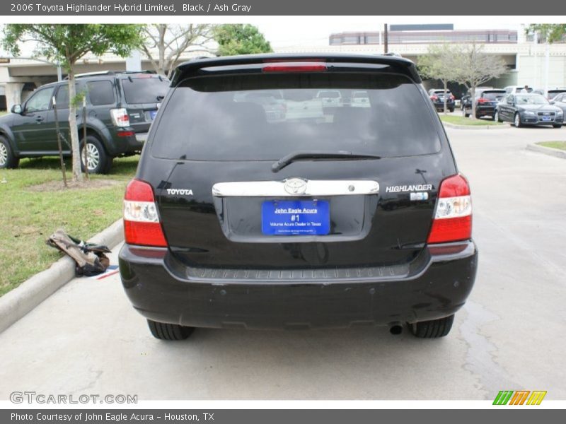 Black / Ash Gray 2006 Toyota Highlander Hybrid Limited
