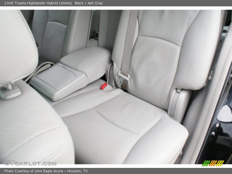 Black / Ash Gray 2006 Toyota Highlander Hybrid Limited