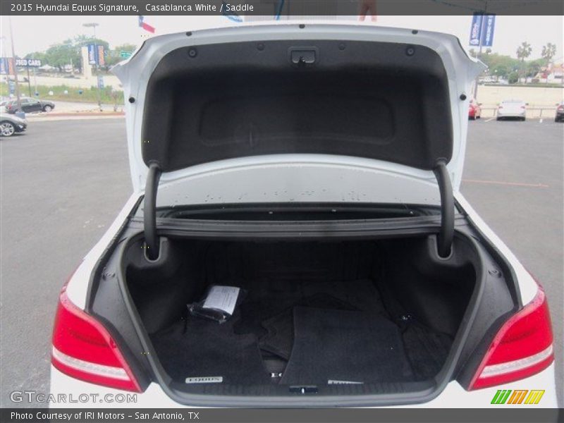 Casablanca White / Saddle 2015 Hyundai Equus Signature