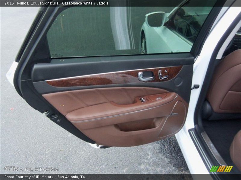 Casablanca White / Saddle 2015 Hyundai Equus Signature