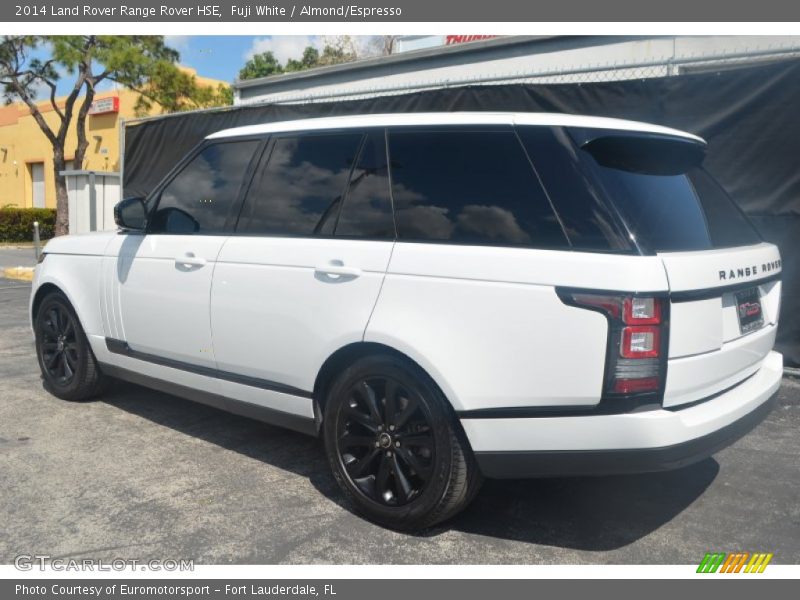 Fuji White / Almond/Espresso 2014 Land Rover Range Rover HSE