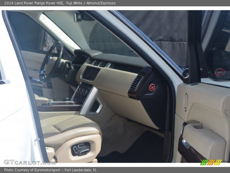 Fuji White / Almond/Espresso 2014 Land Rover Range Rover HSE