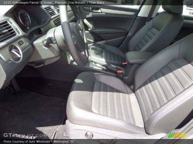Platinum Gray Metallic / Titan Black 2015 Volkswagen Passat SE Sedan