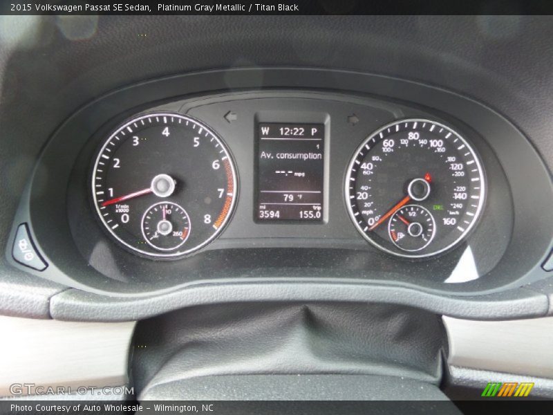 Platinum Gray Metallic / Titan Black 2015 Volkswagen Passat SE Sedan