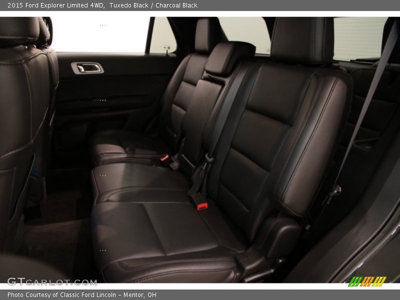 Tuxedo Black / Charcoal Black 2015 Ford Explorer Limited 4WD