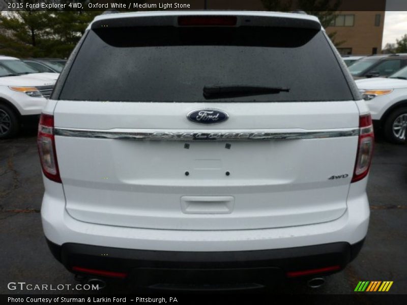 Oxford White / Medium Light Stone 2015 Ford Explorer 4WD