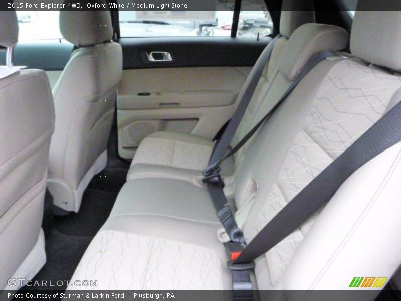 Oxford White / Medium Light Stone 2015 Ford Explorer 4WD