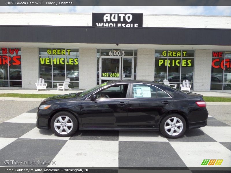 Black / Charcoal 2009 Toyota Camry SE
