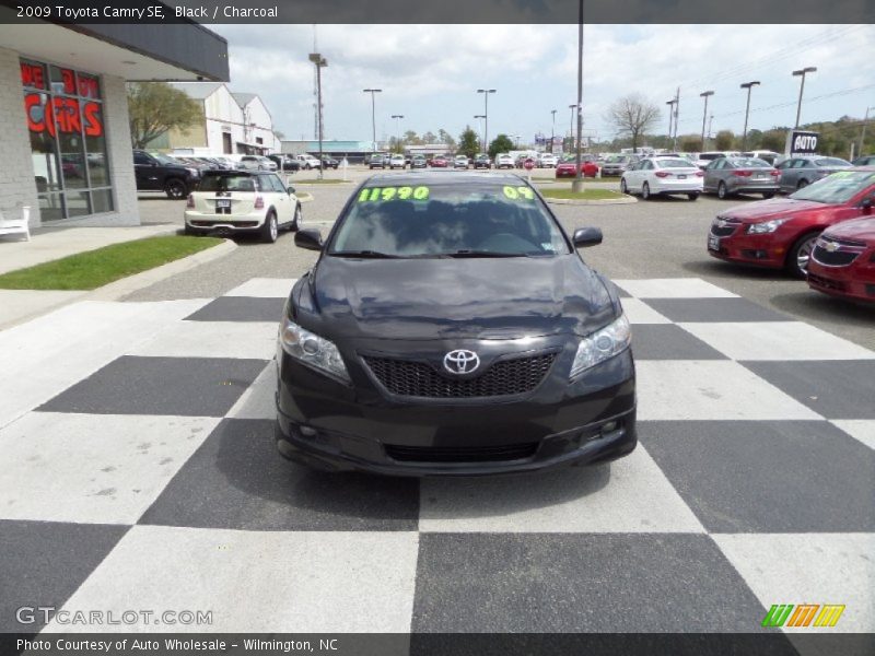 Black / Charcoal 2009 Toyota Camry SE
