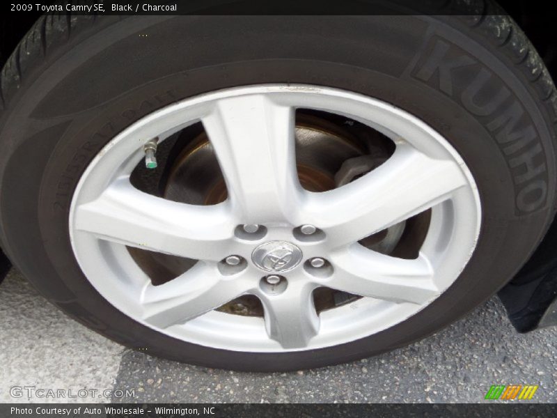 Black / Charcoal 2009 Toyota Camry SE
