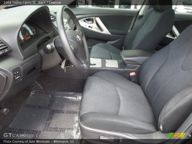 Black / Charcoal 2009 Toyota Camry SE