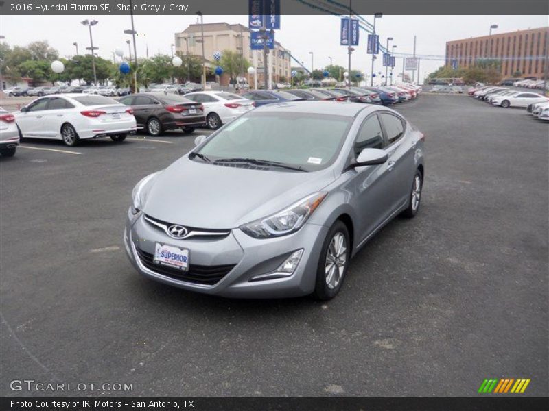 Shale Gray / Gray 2016 Hyundai Elantra SE