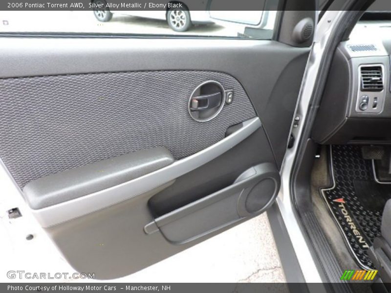 Silver Alloy Metallic / Ebony Black 2006 Pontiac Torrent AWD