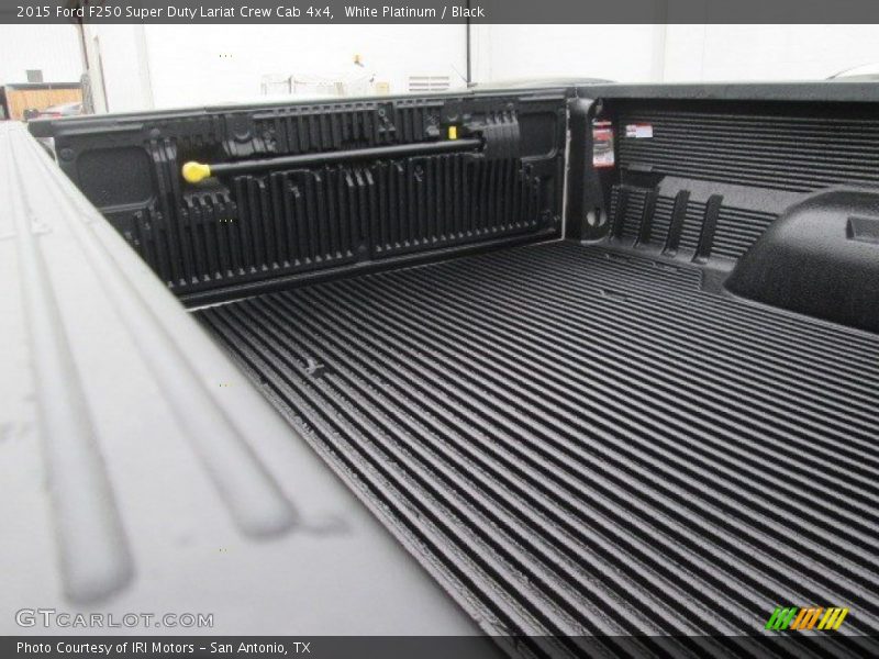 White Platinum / Black 2015 Ford F250 Super Duty Lariat Crew Cab 4x4