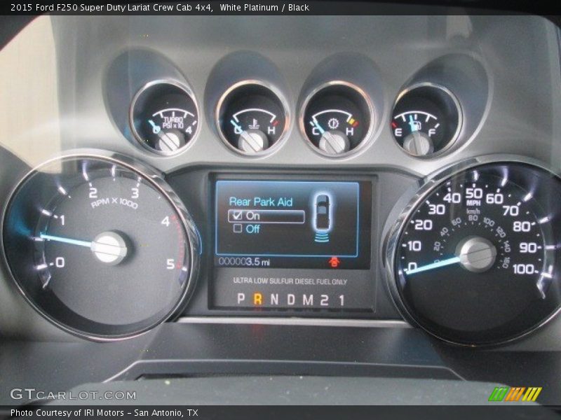 White Platinum / Black 2015 Ford F250 Super Duty Lariat Crew Cab 4x4