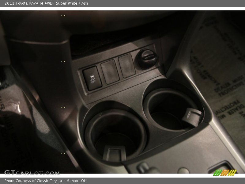 Super White / Ash 2011 Toyota RAV4 I4 4WD