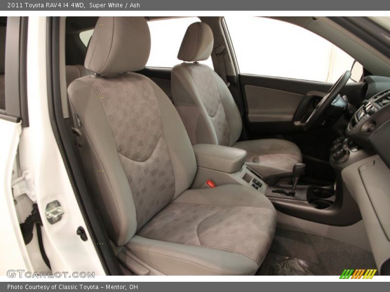 Super White / Ash 2011 Toyota RAV4 I4 4WD