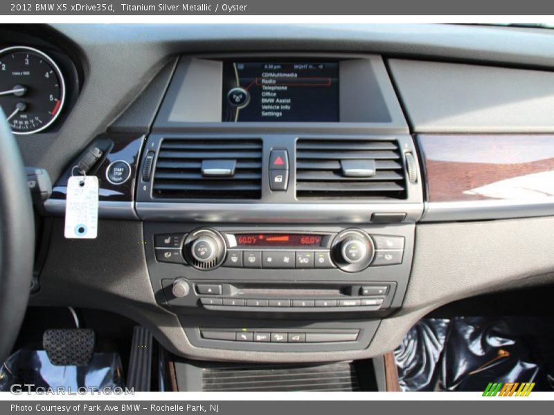 Titanium Silver Metallic / Oyster 2012 BMW X5 xDrive35d