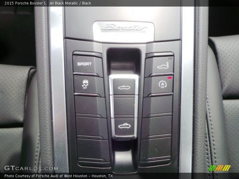 Controls of 2015 Boxster S