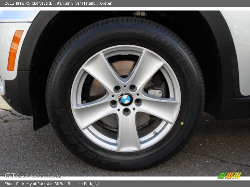 Titanium Silver Metallic / Oyster 2012 BMW X5 xDrive35d
