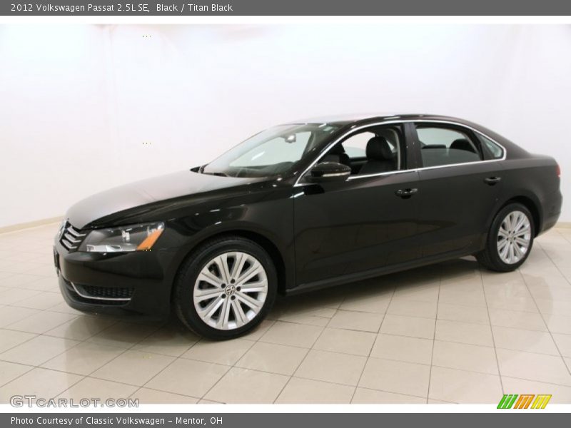 Black / Titan Black 2012 Volkswagen Passat 2.5L SE
