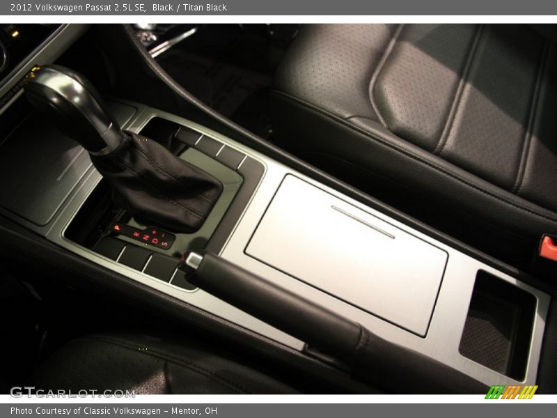 Black / Titan Black 2012 Volkswagen Passat 2.5L SE
