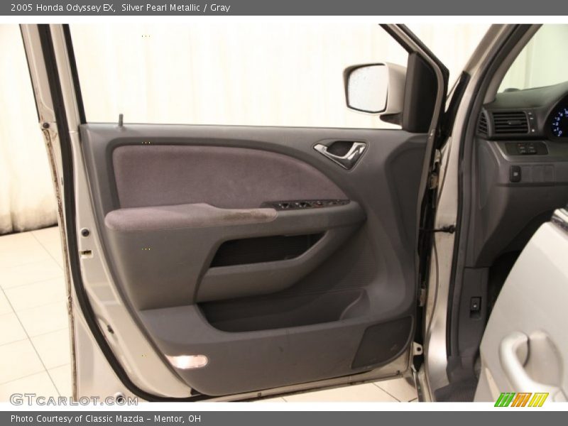 Silver Pearl Metallic / Gray 2005 Honda Odyssey EX