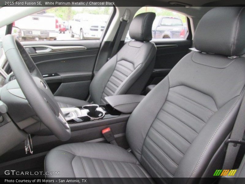 White Platinum Metallic / Charcoal Black 2015 Ford Fusion SE