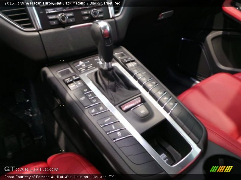 Jet Black Metallic / Black/Garnet Red 2015 Porsche Macan Turbo
