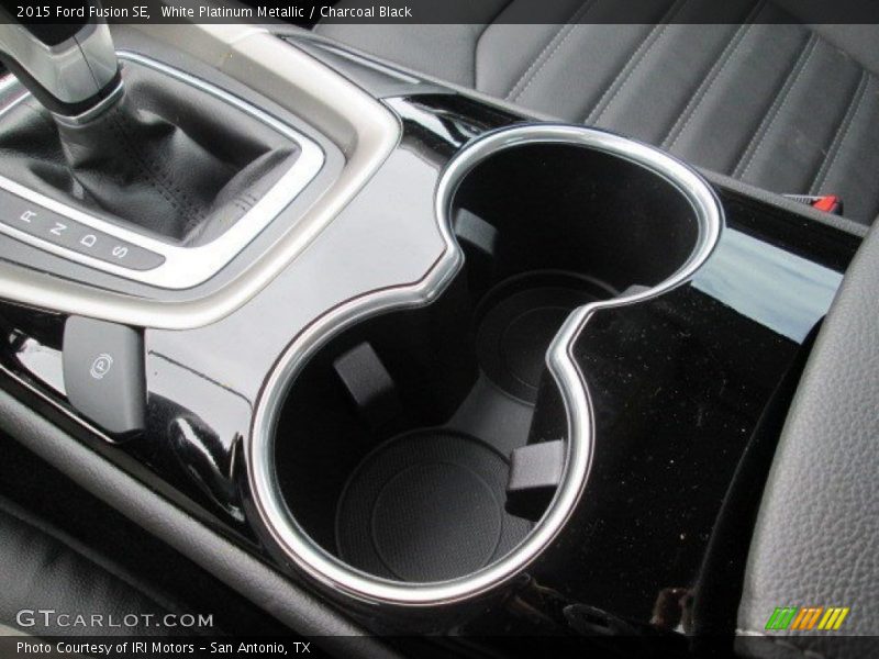 White Platinum Metallic / Charcoal Black 2015 Ford Fusion SE