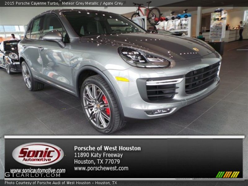 Meteor Grey Metallic / Agate Grey 2015 Porsche Cayenne Turbo