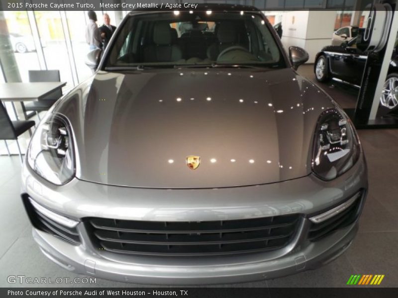 Meteor Grey Metallic / Agate Grey 2015 Porsche Cayenne Turbo