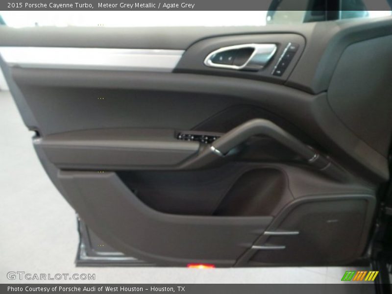 Meteor Grey Metallic / Agate Grey 2015 Porsche Cayenne Turbo
