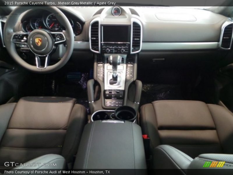 Dashboard of 2015 Cayenne Turbo