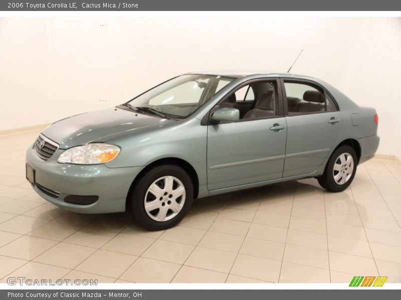Front 3/4 View of 2006 Corolla LE