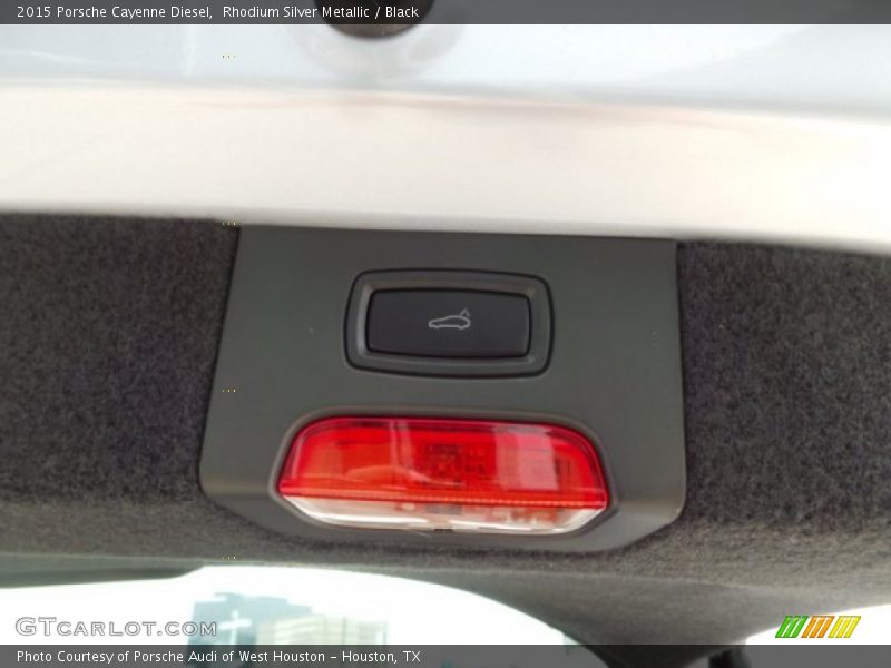 Rhodium Silver Metallic / Black 2015 Porsche Cayenne Diesel